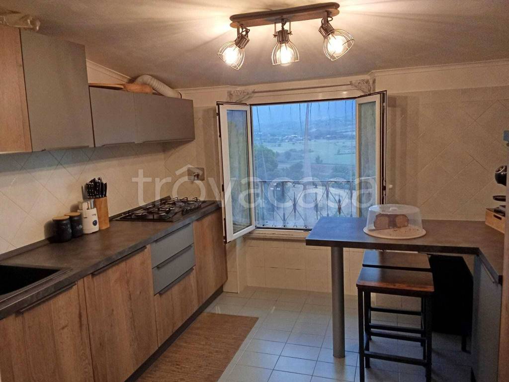 appartamento in vendita a Palombara Sabina