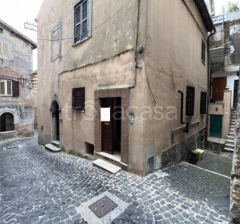 appartamento in vendita a Palombara Sabina