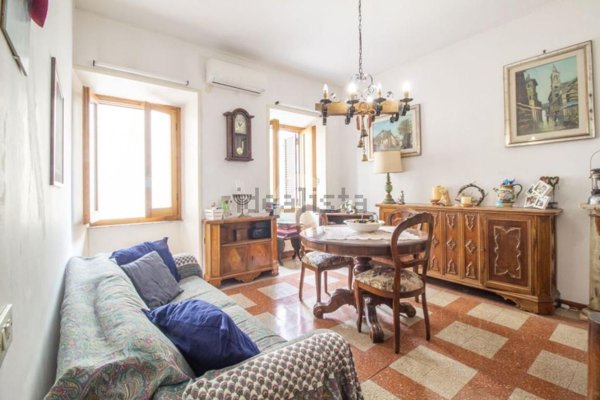 appartamento in vendita a Palombara Sabina