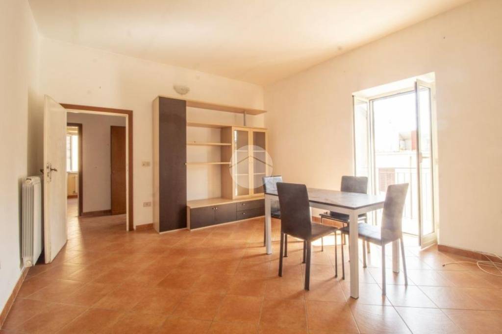 appartamento in vendita a Palombara Sabina in zona Stazzano