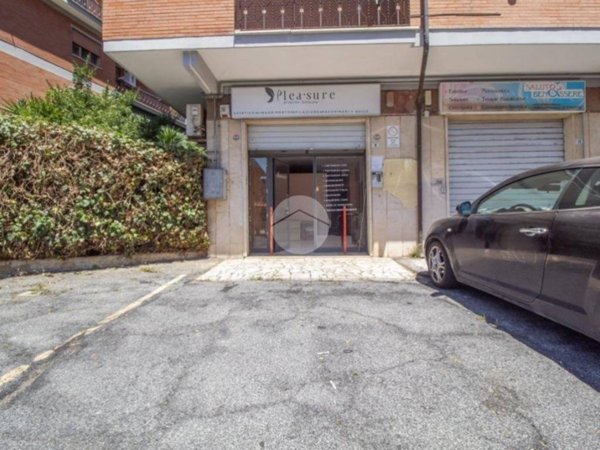 box auto in vendita a Palombara Sabina