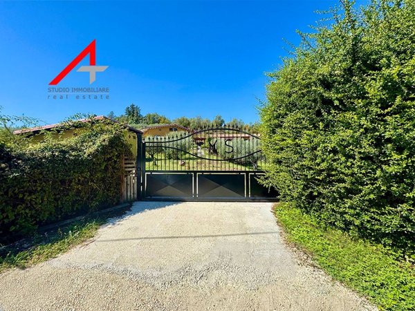 casa indipendente in vendita a Palombara Sabina