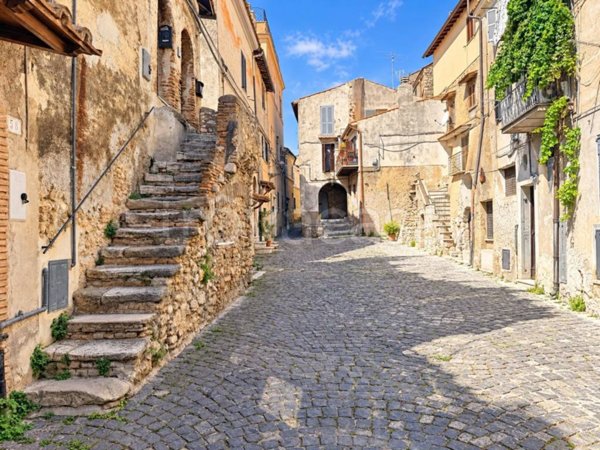 appartamento in vendita a Palombara Sabina
