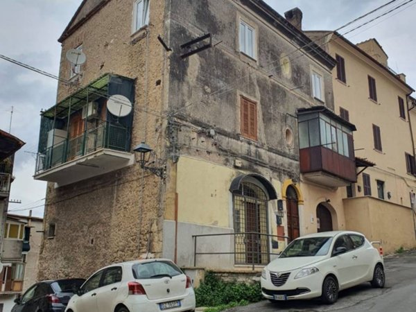 appartamento in vendita a Palombara Sabina
