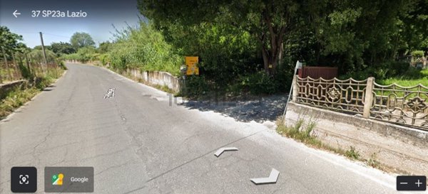 terreno in vendita a Palombara Sabina
