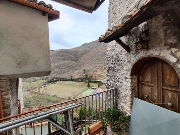 casa indipendente in vendita a Percile