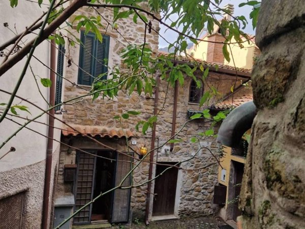 appartamento in vendita a Pisoniano