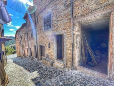 appartamento in vendita a Pisoniano