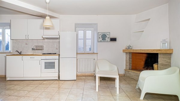 appartamento in vendita a Poli