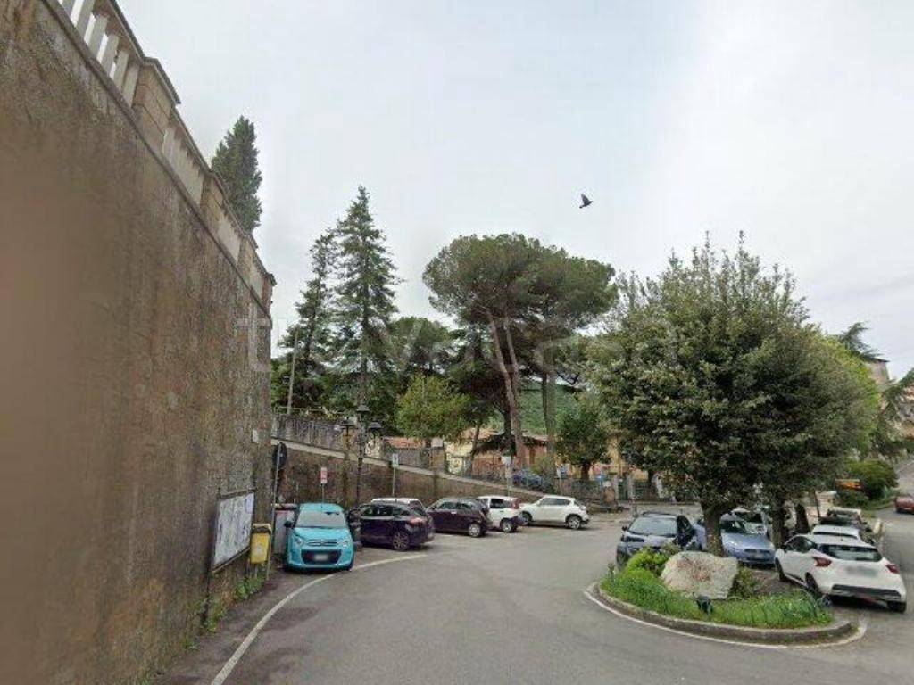 casa indipendente in vendita a Poli in zona Villa Luana
