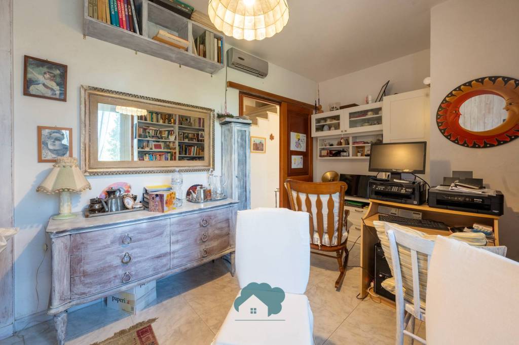 casa indipendente in vendita a Poli in zona Colle Spina