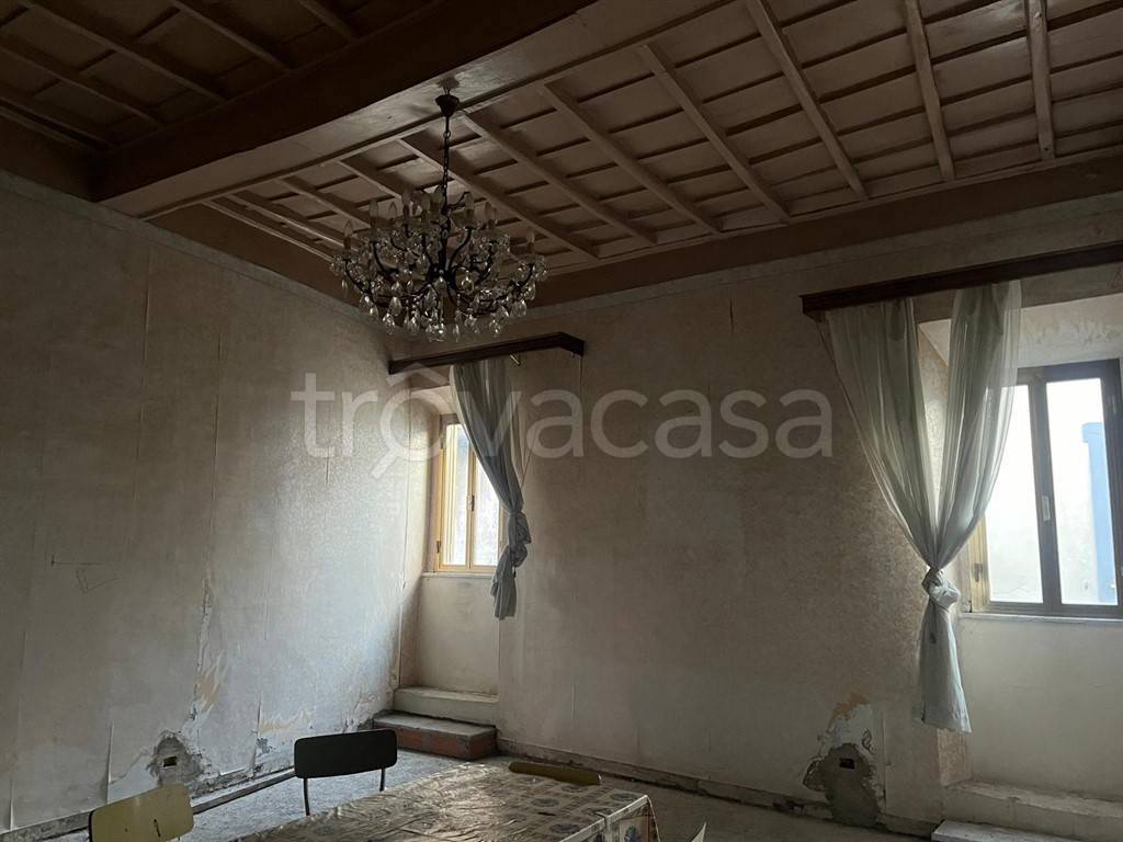 appartamento in vendita a Poli