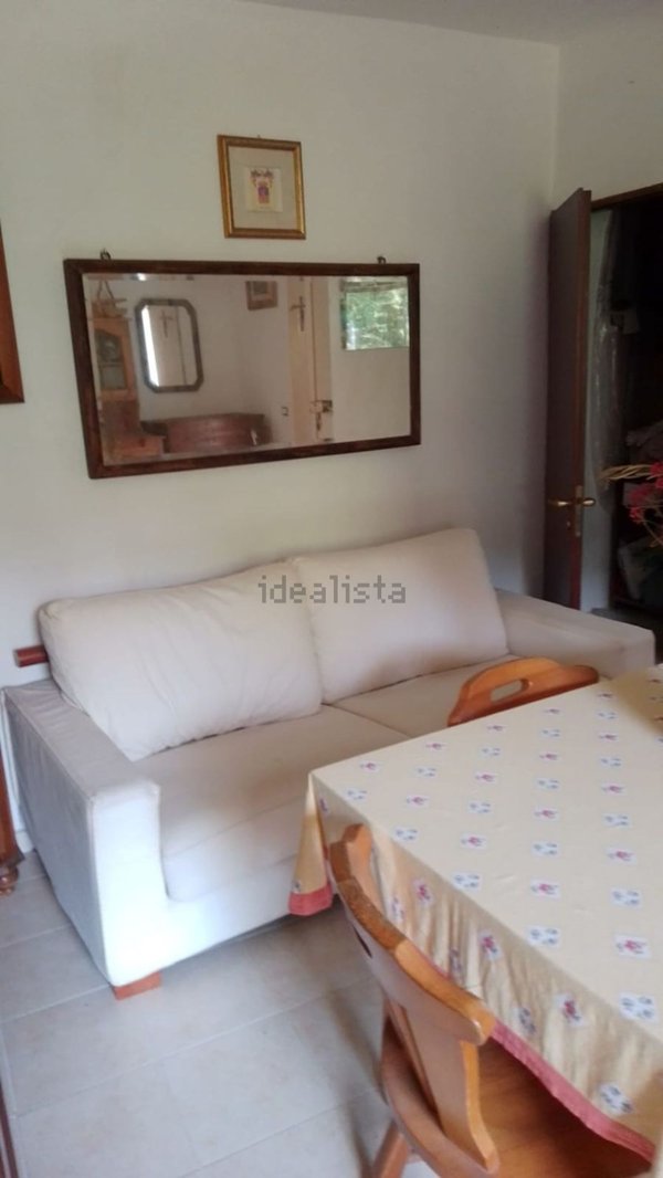 casa indipendente in vendita a Poli