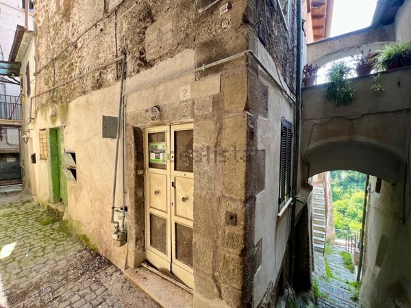 appartamento in vendita a Poli