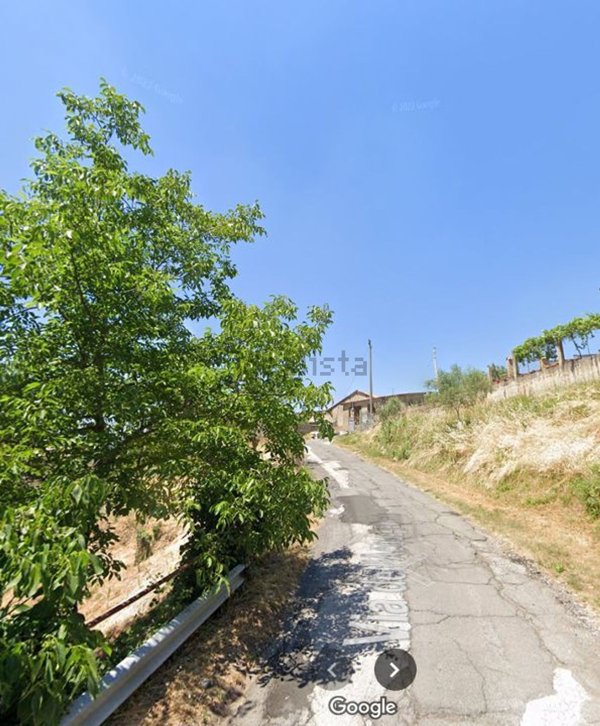 casa indipendente in vendita a Poli