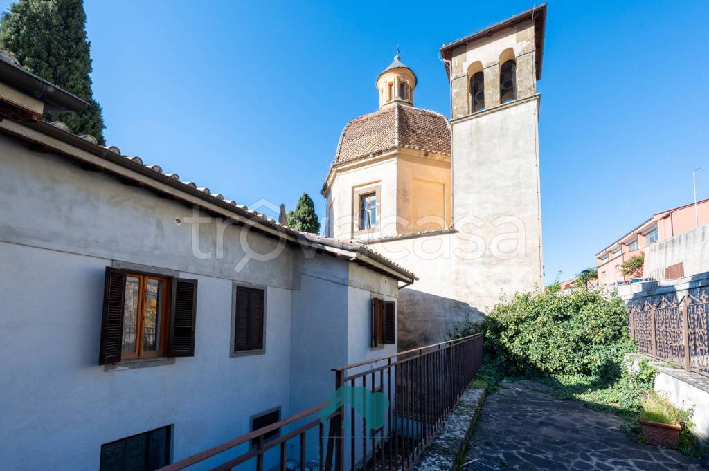 appartamento in vendita a Poli