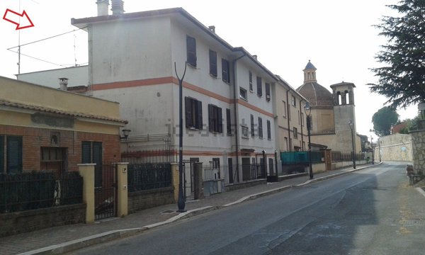 appartamento in vendita a Poli