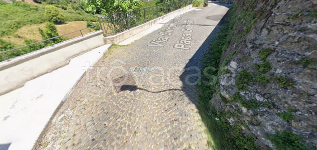 appartamento in vendita a Poli