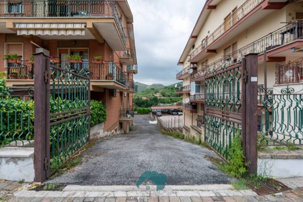 appartamento in vendita a Poli in zona Cadipozze