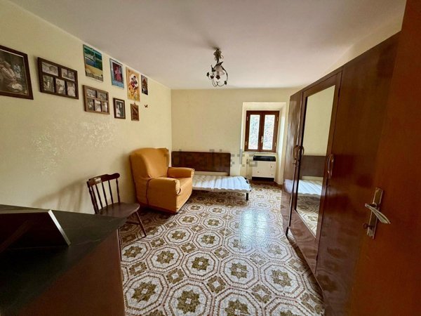 appartamento in vendita a Poli in zona Polledrara