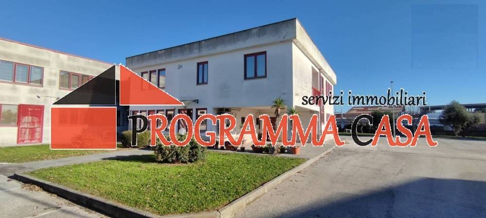 ufficio in vendita a Pomezia in zona Santa Palomba