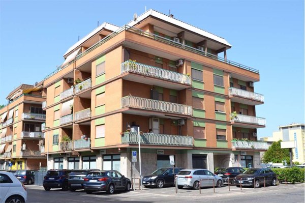 appartamento in vendita a Pomezia