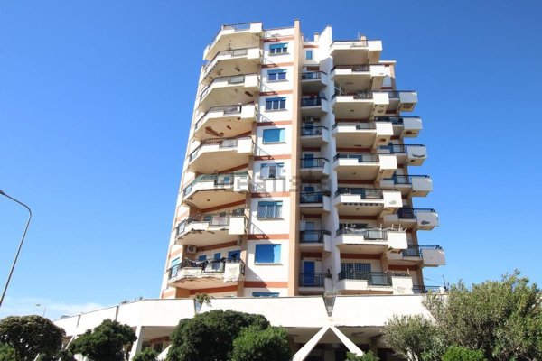 appartamento in vendita a Pomezia in zona Torvaianica