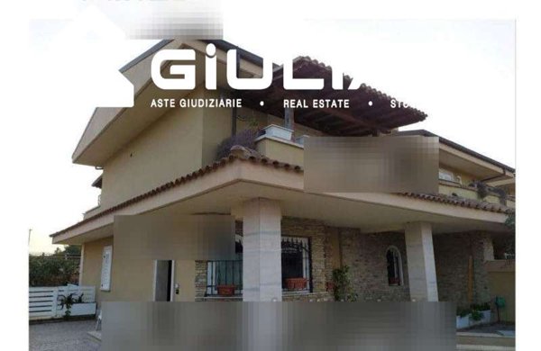 casa indipendente in vendita a Pomezia in zona Campo Jemini