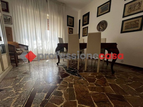 appartamento in vendita a Pomezia in zona Torvaianica