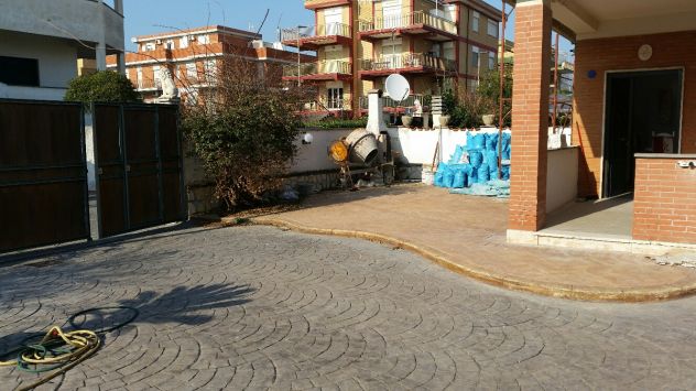 casa indipendente in vendita a Pomezia in zona Campo Ascolano