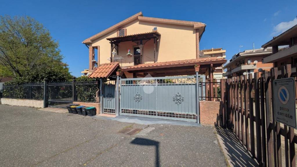 appartamento in vendita a Pomezia