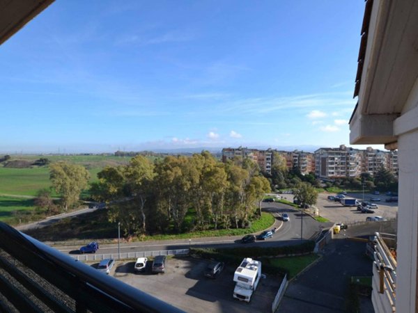appartamento in vendita a Pomezia in zona Santa Palomba