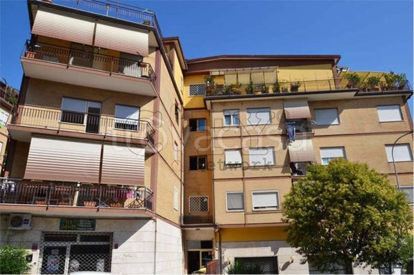 appartamento in vendita a Pomezia