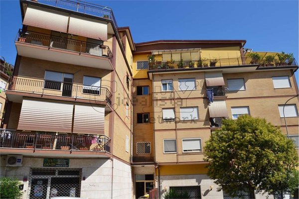 appartamento in vendita a Pomezia