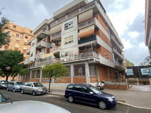 appartamento in vendita a Pomezia