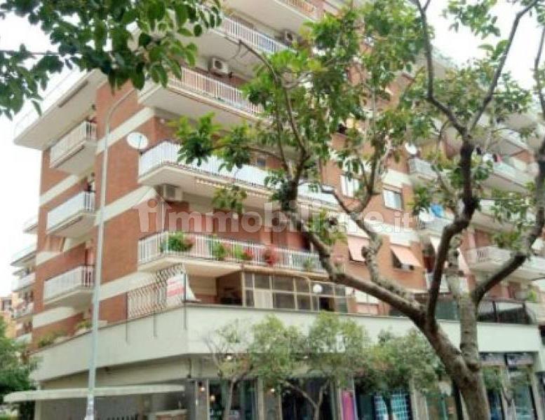 appartamento in vendita a Pomezia