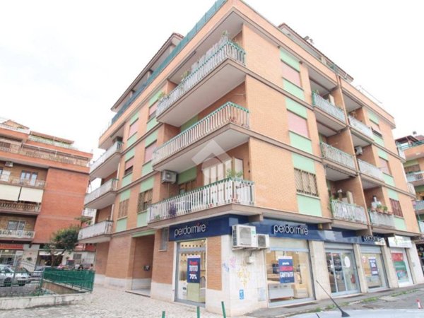 appartamento in vendita a Pomezia