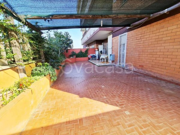appartamento in vendita a Pomezia in zona Torvaianica