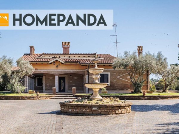 casa indipendente in vendita a Pomezia in zona Castagnetta