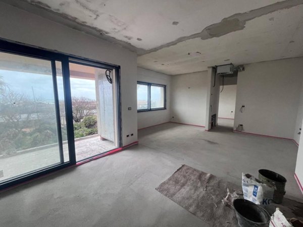 appartamento in vendita a Pomezia in zona Torvaianica