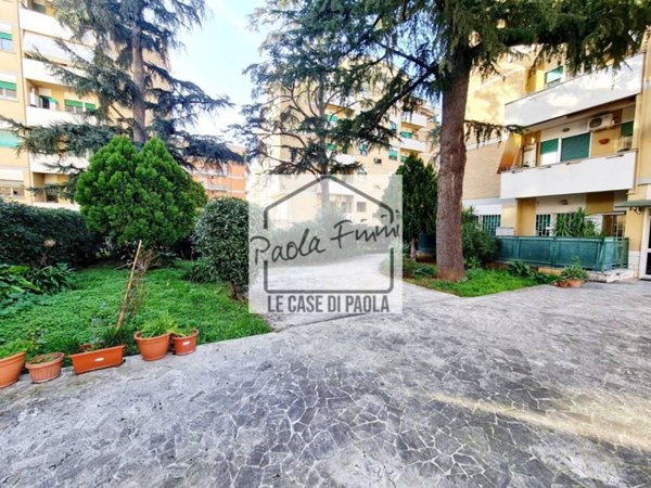 appartamento in vendita a Pomezia