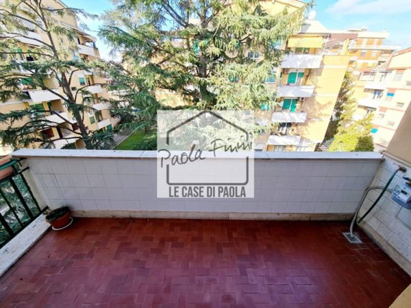 appartamento in vendita a Pomezia