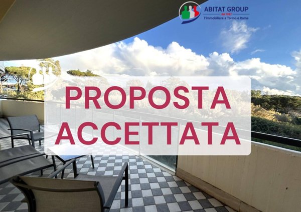 appartamento in vendita a Pomezia in zona Torvaianica