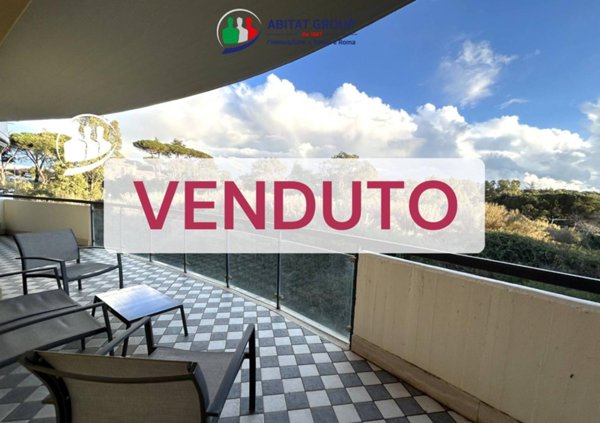 appartamento in vendita a Pomezia in zona Torvaianica