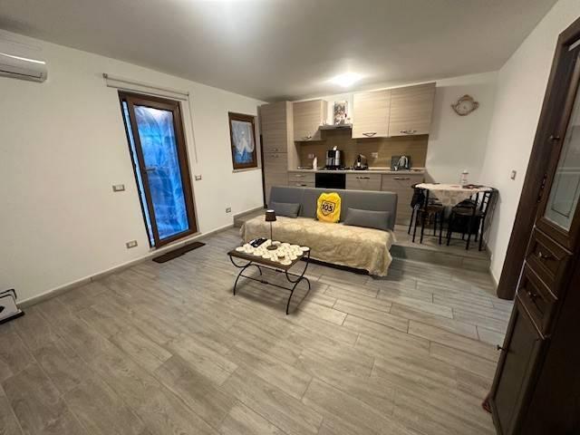 appartamento in vendita a Pomezia