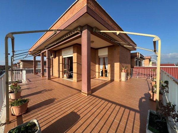 appartamento in vendita a Pomezia in zona Torvaianica