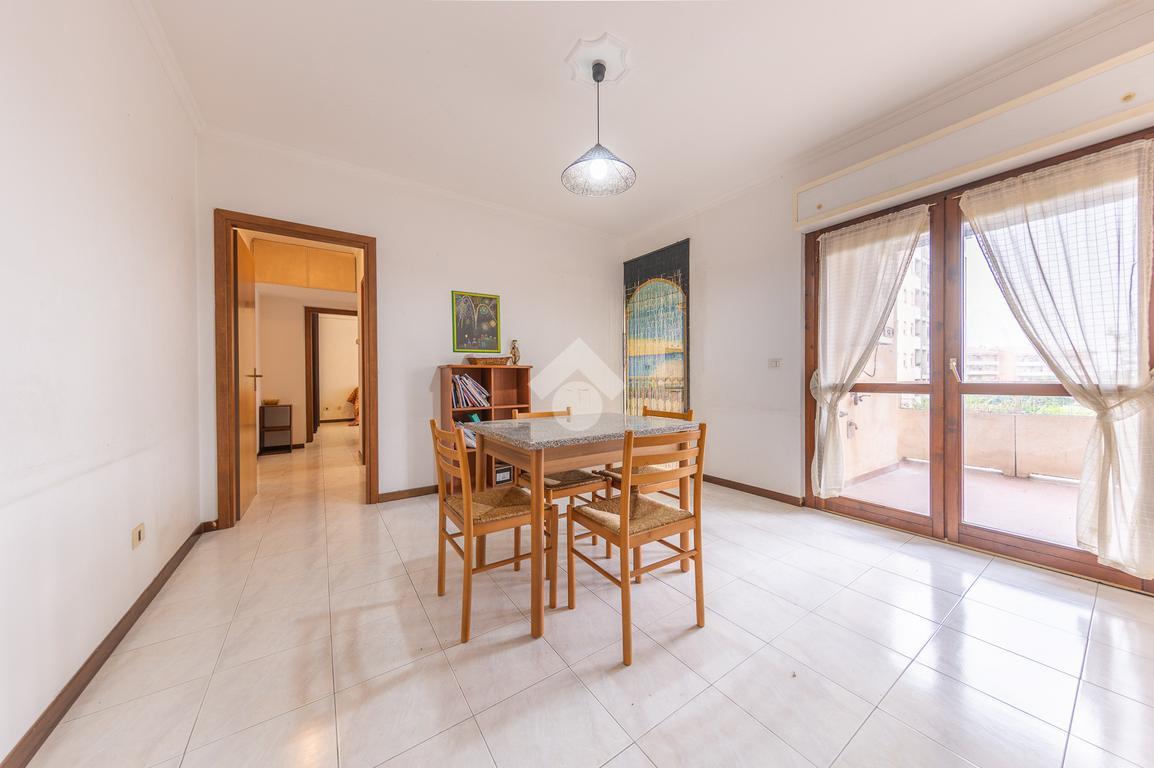 appartamento in vendita a Pomezia in zona Santa Palomba