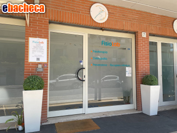 ufficio in vendita a Pomezia