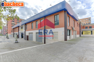ufficio in vendita a Pomezia