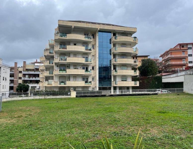 appartamento in vendita a Pomezia